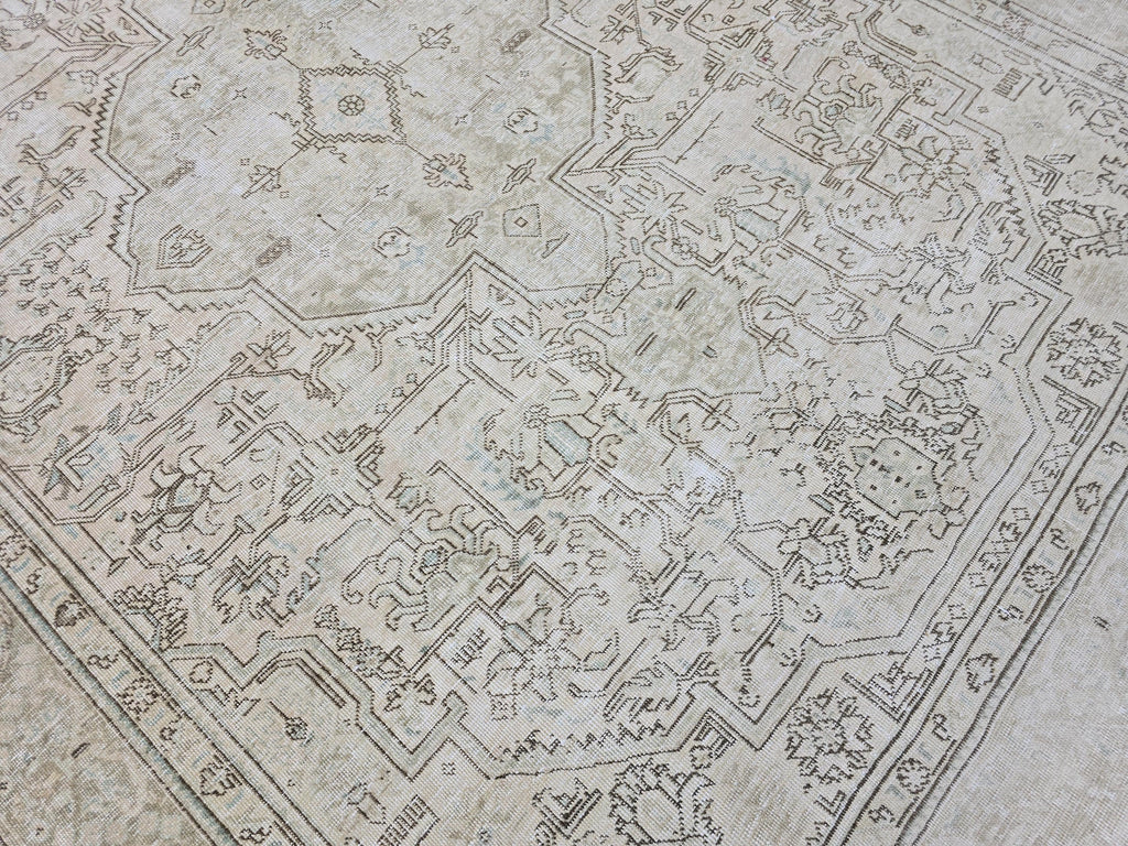 Large Vintage Oushak Rug 8x11 Neutral Beige Turkish Area Rug Living Room