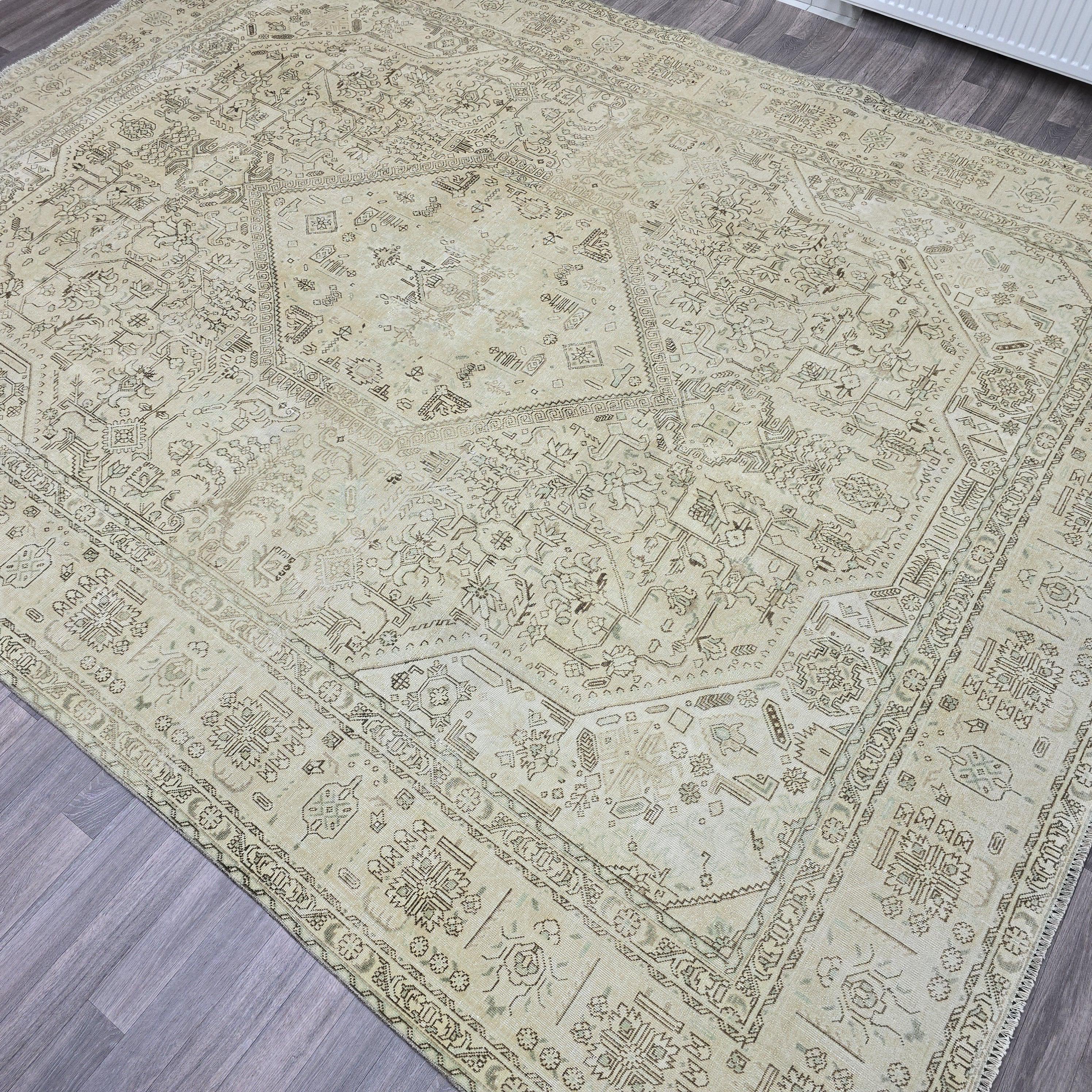 10x13 Oversize Vintage Area Rug /Hand Knotted Wool Turkish rug/ Neutral Oushak Rug for Livingroom and Bedroom/ Authentic Boho Rug