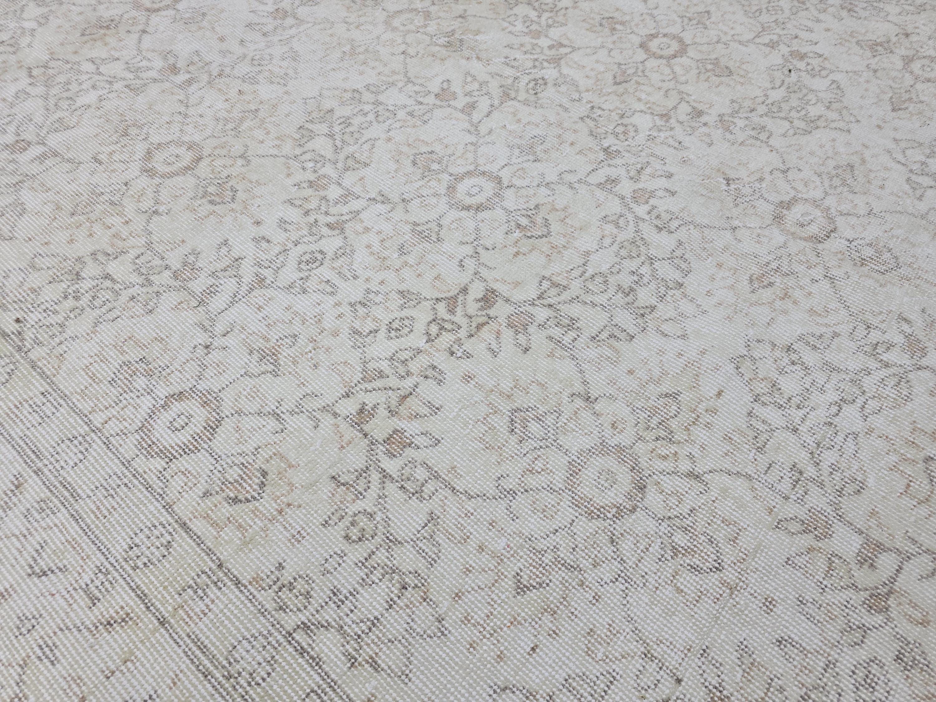 Hand-Knotted Wool Oushak Rug 7x10: Cream Beige Vintage Turkish Rug