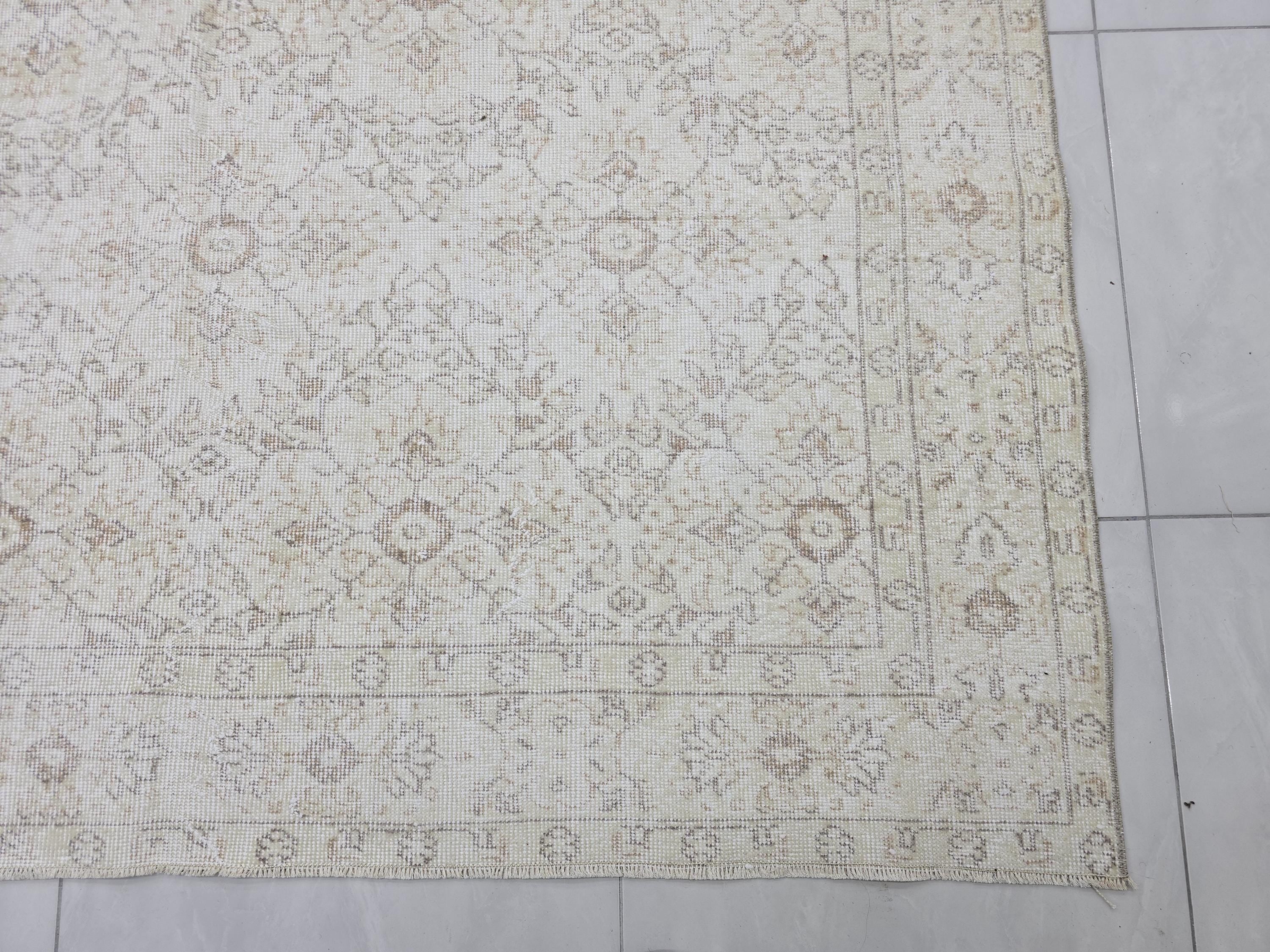 Hand-Knotted Wool Oushak Rug 7x10: Cream Beige Vintage Turkish Rug