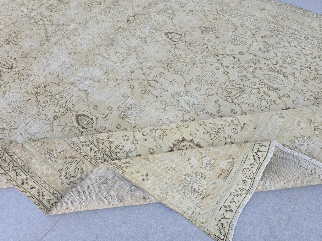 Classic Muted Vintage Area Rug/ Handmade Wool Oushak rug Beige Brown