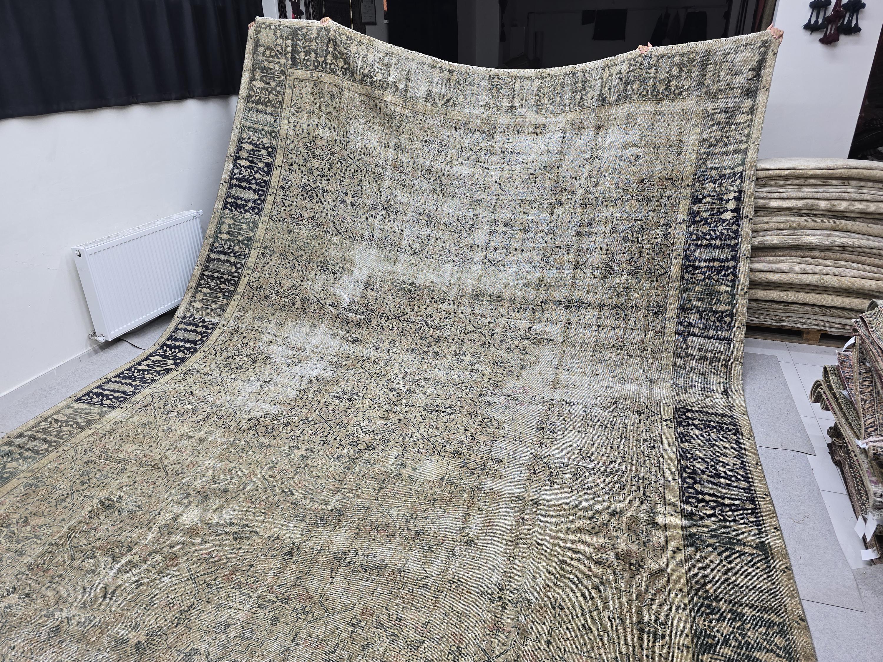 12x17 Antique Oushak Area Rug/ Hand Knotted Wool Turkish Rug