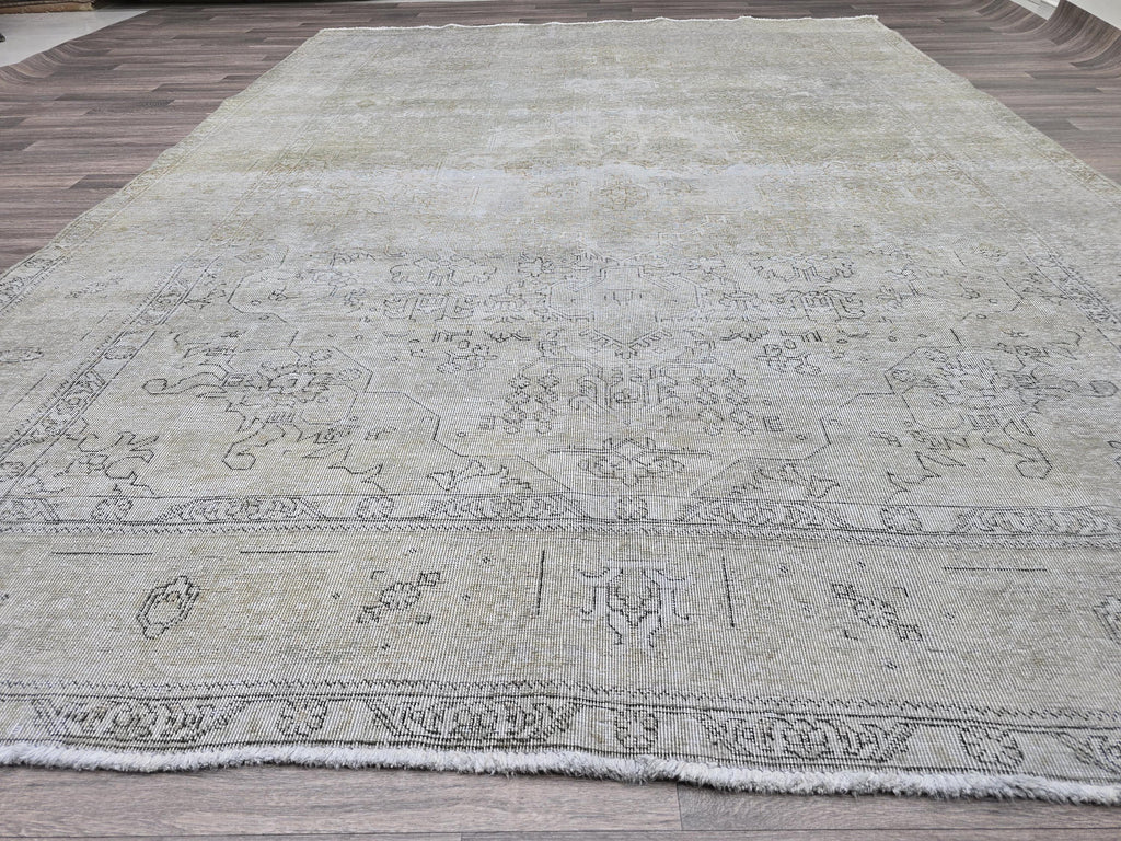 8x11 Overdyed Beige Gray Handmade Oushak Wool Rug 8x11: Neutral Vintage Turkish Rug