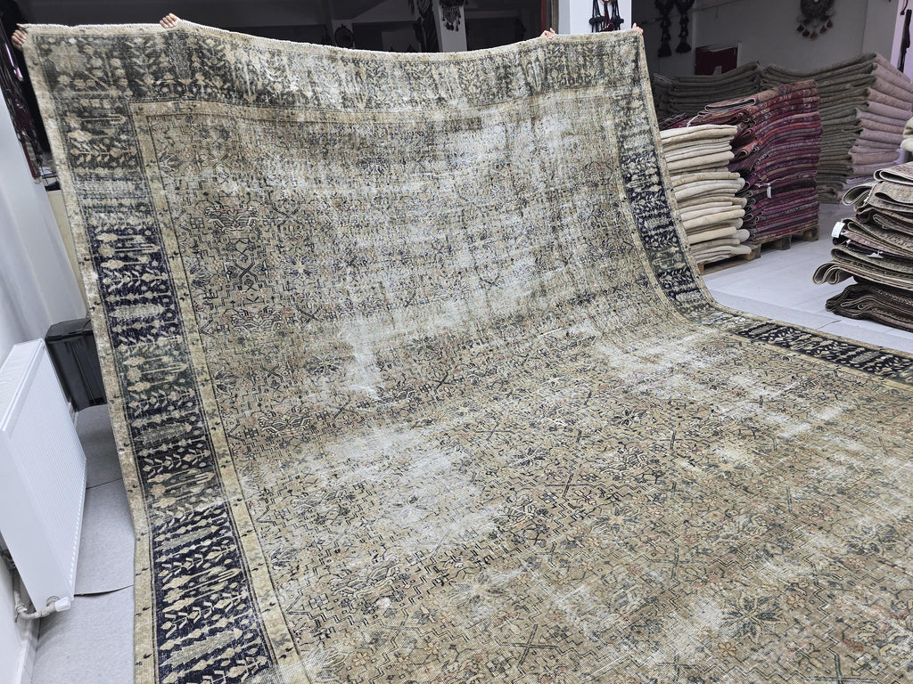 12x17 Antique Oushak Area Rug/ Hand Knotted Wool Turkish Rug