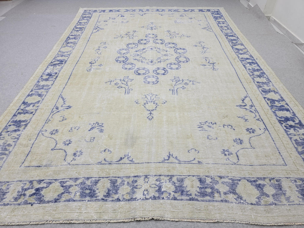 8x11 ft Hand-Knotted Turkish Oushak Rug: Neutral Wool Saloon Carpet Beige Blue