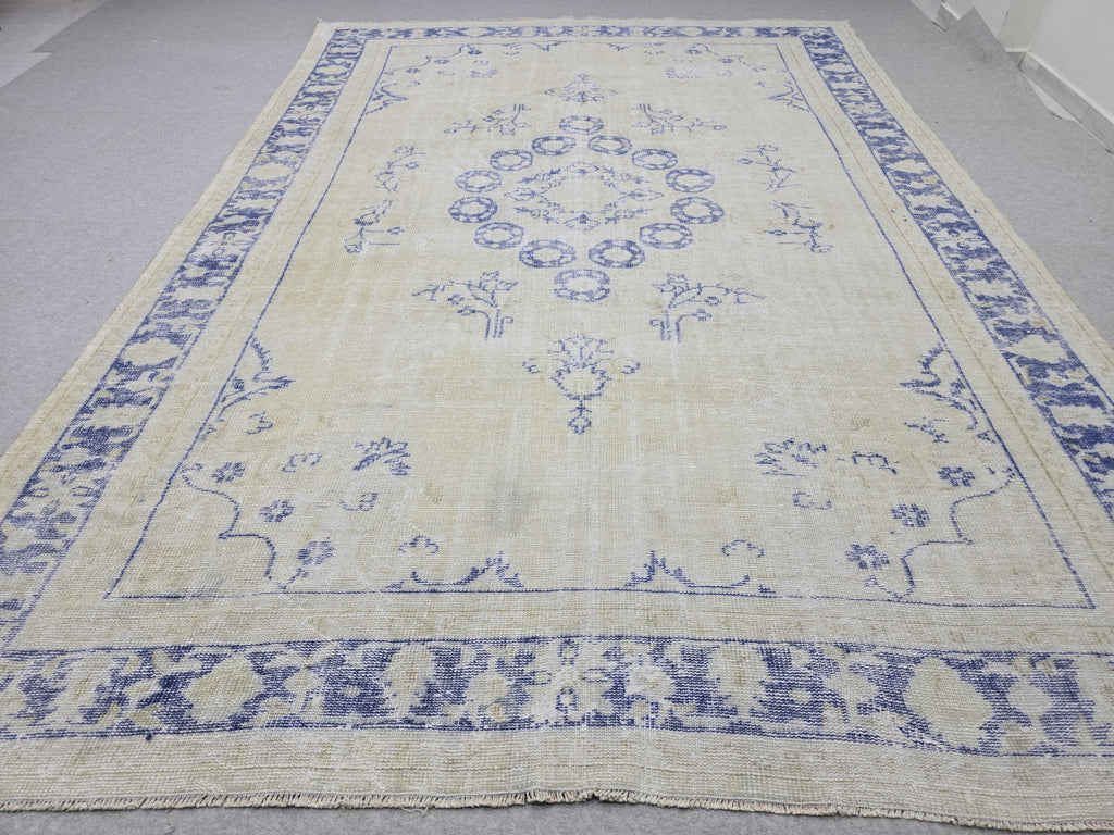 8x11 ft Hand-Knotted Turkish Oushak Rug: Neutral Wool Saloon Carpet Beige Blue