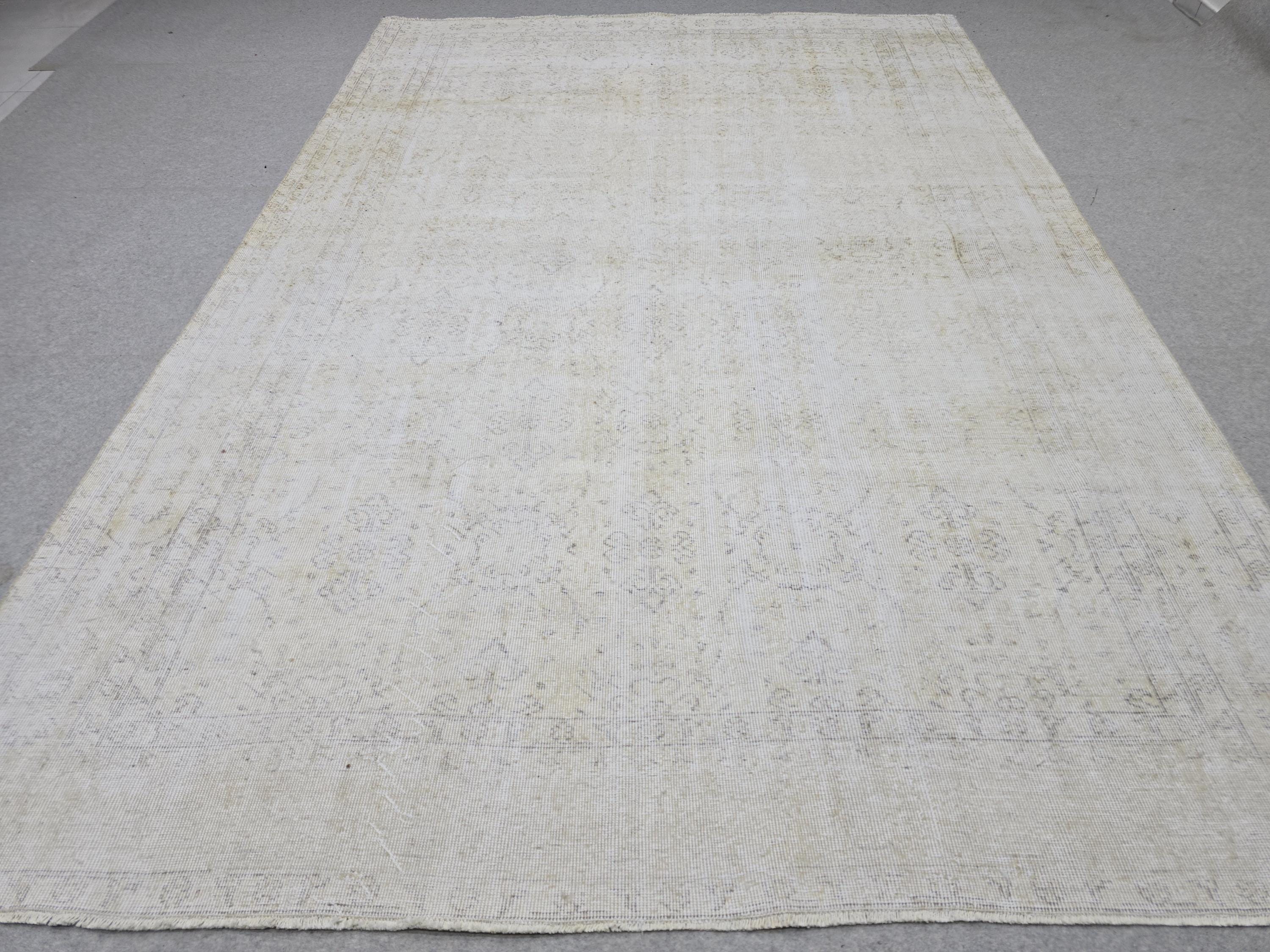 7x10 Vintage Turkish Rug, Muted Cream Isparta Carpet, Faded Beige Wool Area Rug for Living Room Decor, Neutral Farmhouse Rug