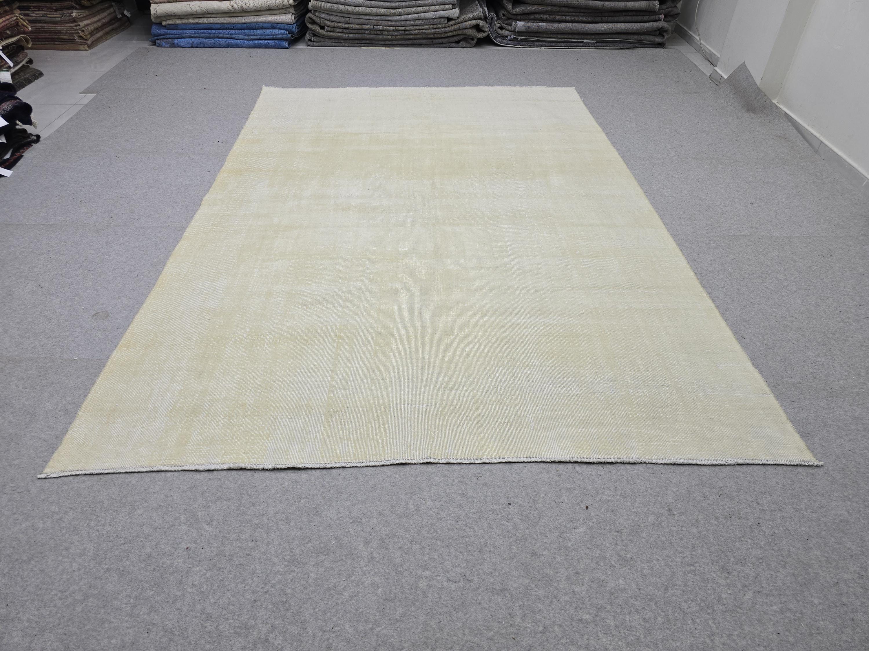 Hand-Knotted Wool Oushak Rug 7x10: Cream Beige Vintage Turkish Rug