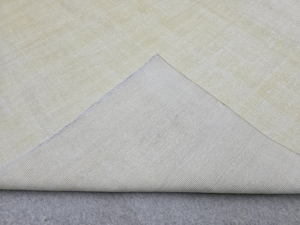 Hand-Knotted Wool Oushak Rug 7x10: Cream Beige Vintage Turkish Rug