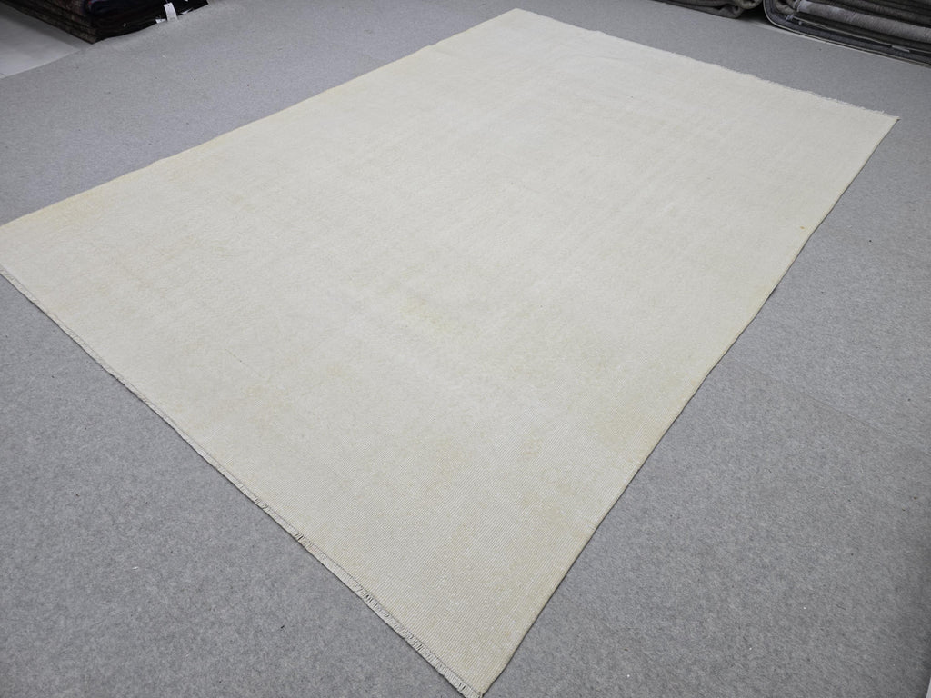 7x10 feet Wool Turkish Oushak Rug: Handknotted Vintage Wool, Muted Neutral