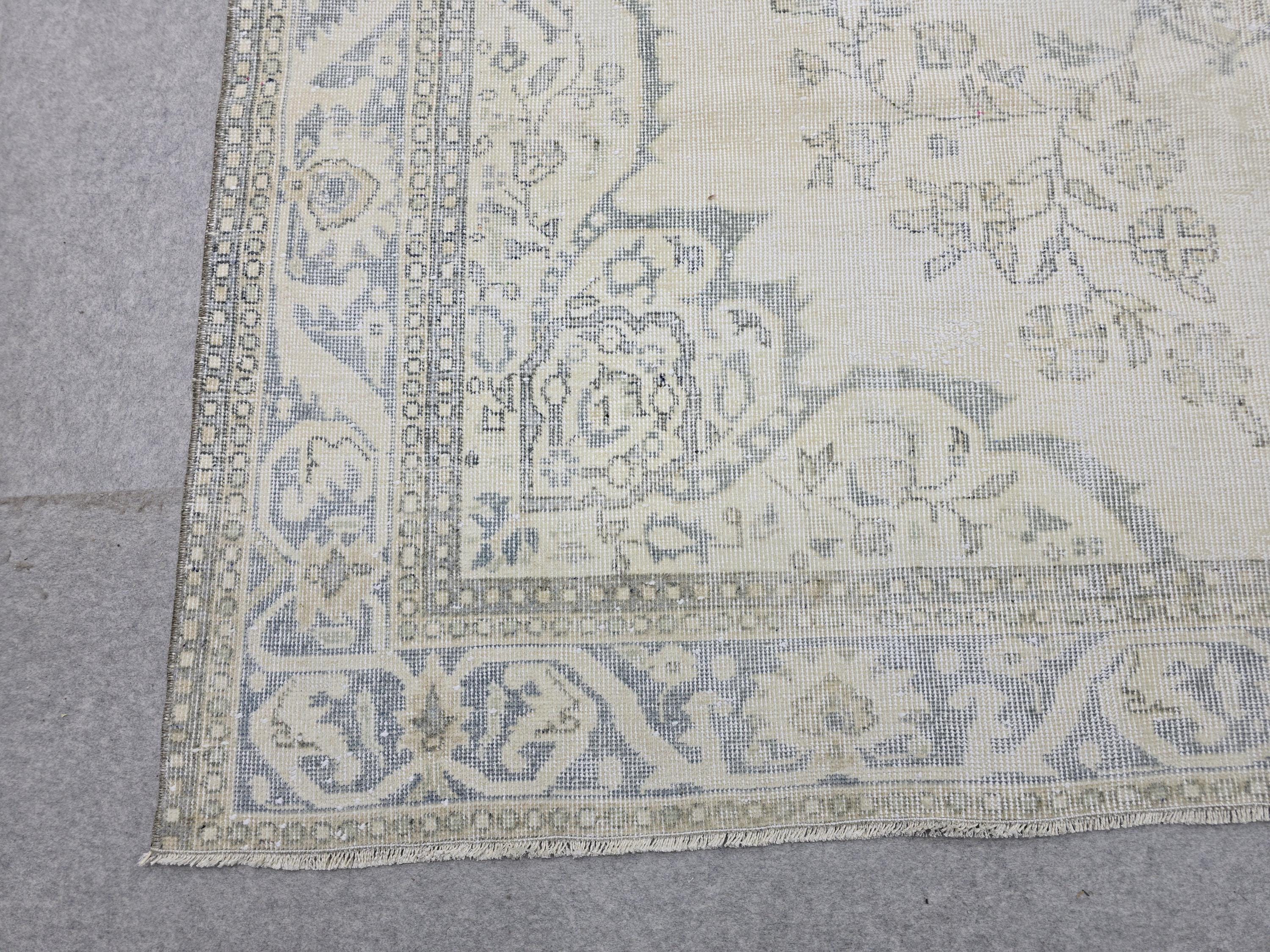 Vintage Turkish Rug 6x10, Oushak Style Isparta Rug, Muted Blue Beige Medallion Area Rug, Faded Antique Living Room Rug, Farmhouse Decor