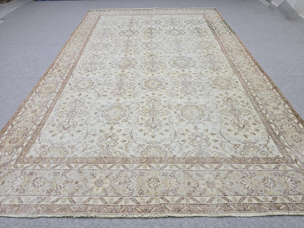 Vintage Turkish Oushak Rug 7x10, Hand Knotted Wool, Neutral Farmhouse