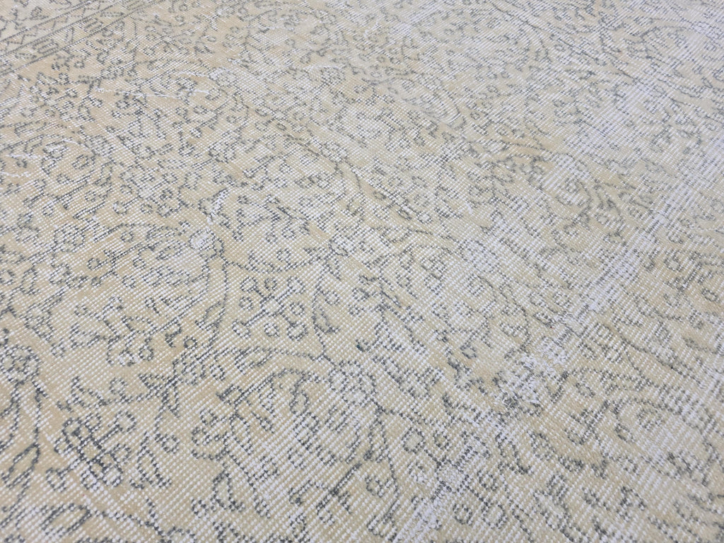 Vintage Turkish Oushak Rug 6’8”x9’7” – Distressed Boho Area Rug