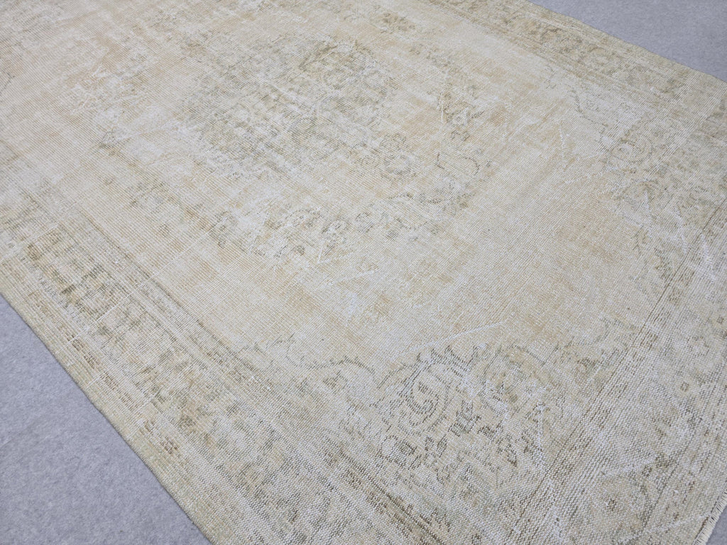 7x10 Vintage Turkish Oushak Rug: Handknotted Wool, Muted Neutral