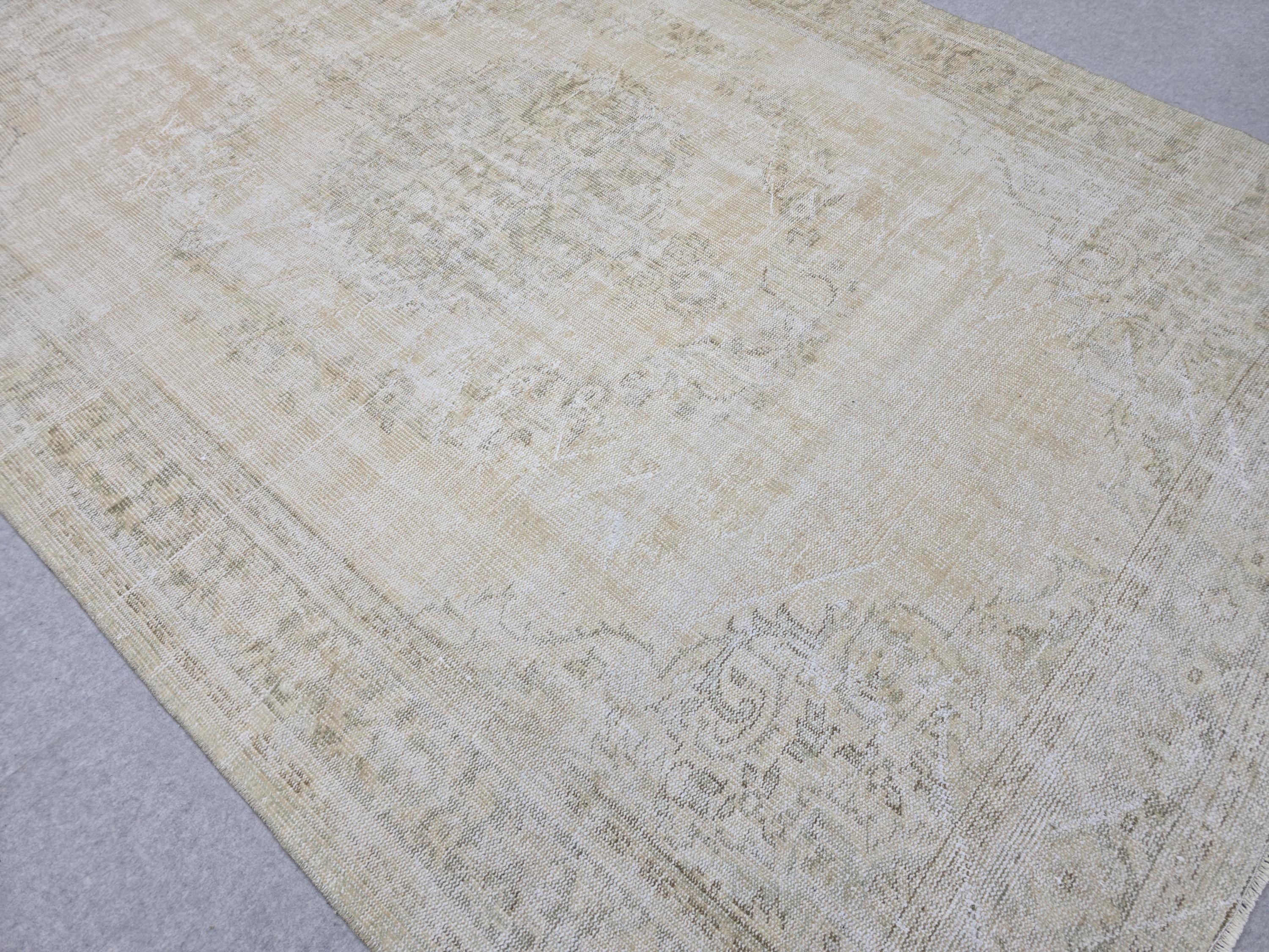 7x10 Vintage Turkish Oushak Rug: Handknotted Wool, Muted Neutral