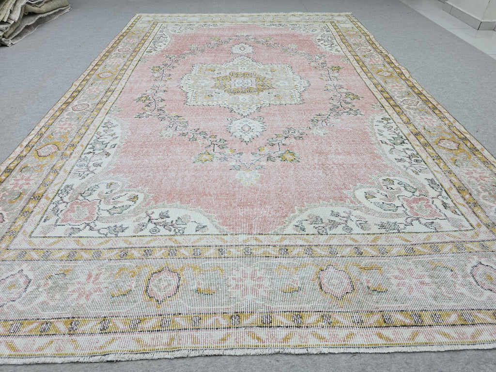 Muted Pink Vintage Oushak Rug 6'5"x9'8" | Neutral Turkish Area Rug Faded Boho Living Room