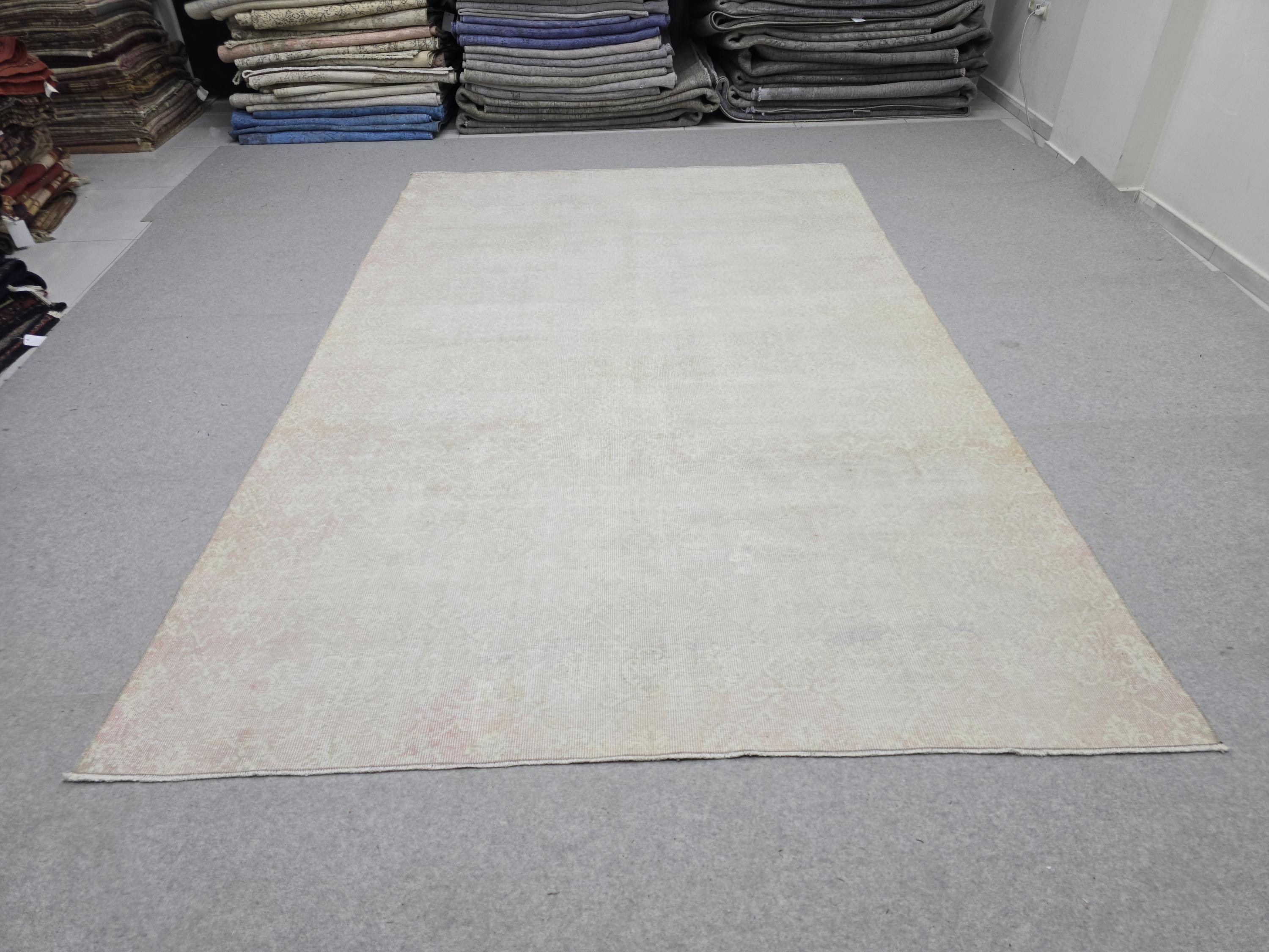 Neutral Oushak Rug 6x10, Cream Ivory Muted Turkish Area Rug, Handknotted Wool Vintage Rug Living Room Bedroom Boho Decor