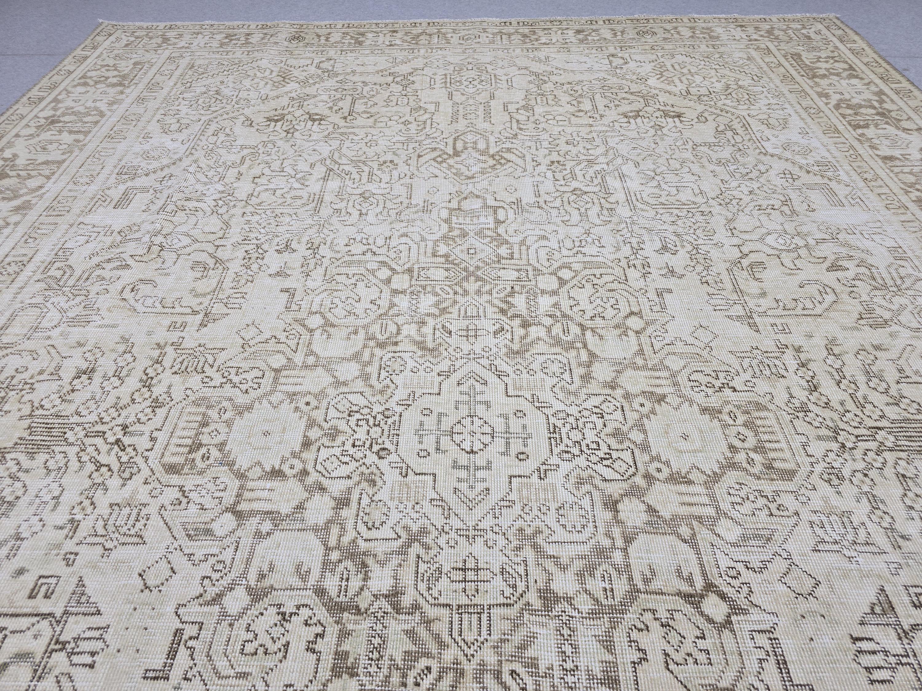8x11 ft Vintage Turkish Oushak Rug: Hand-Knotted Wool & Cotton Area Carpet