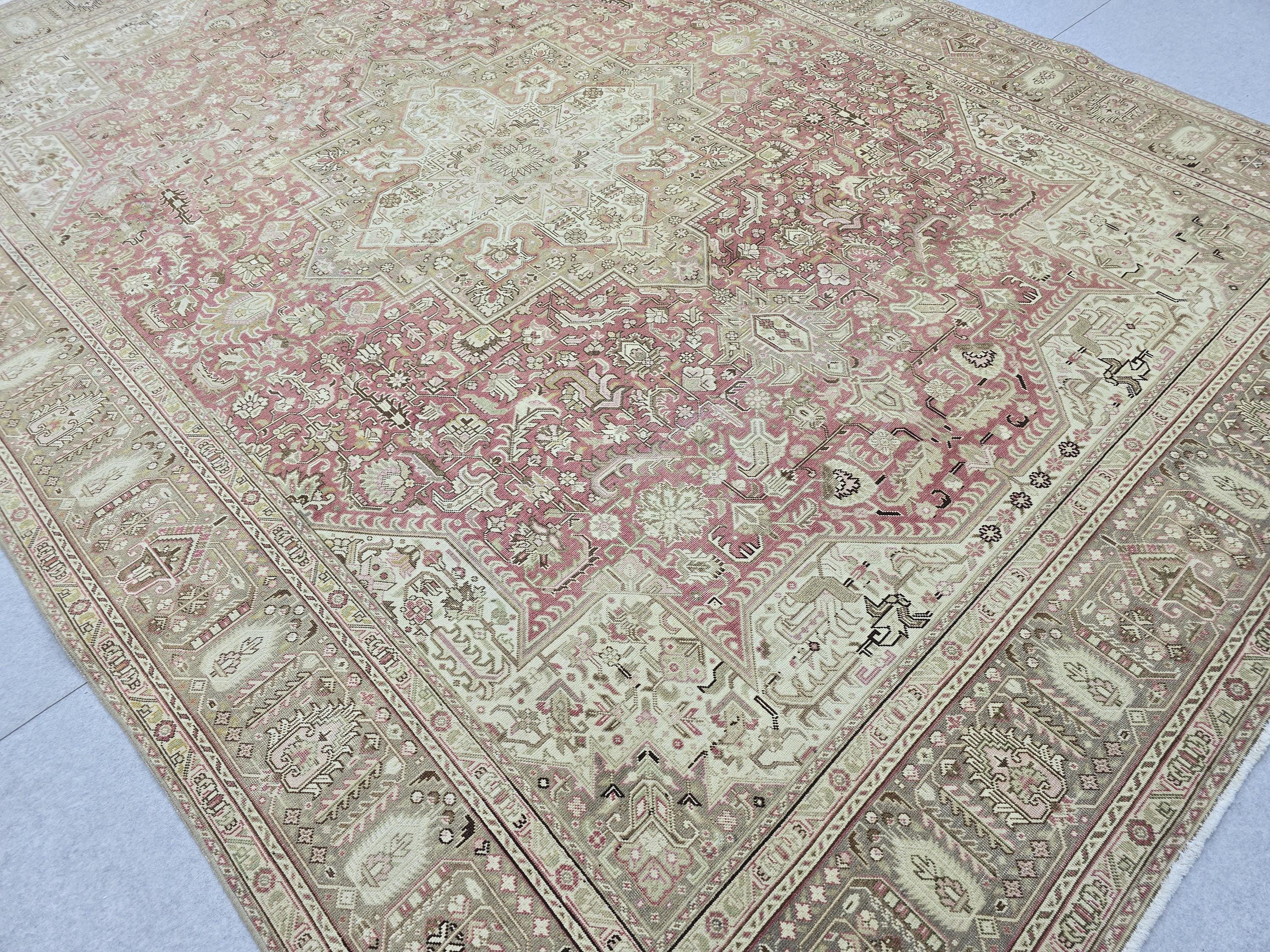 Vintage Rug 9x13 · Dusty Rose Pink Medallion Hand Knotted Wool Carpet · Heriz Style Turkish Area Rug · 274x386 cm