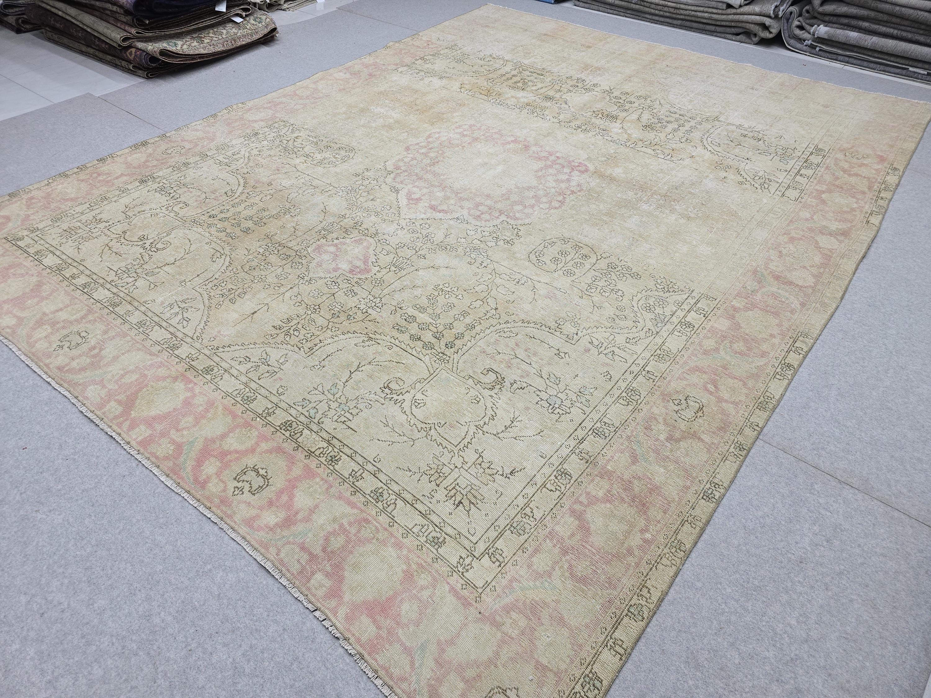 Oushak Rug 9x12 · Sun Washed Cream & Blush Faded Wool Area Rug · Hand Knotted Turkish Carpet · 283x370 cm · Quiet Luxury Decor