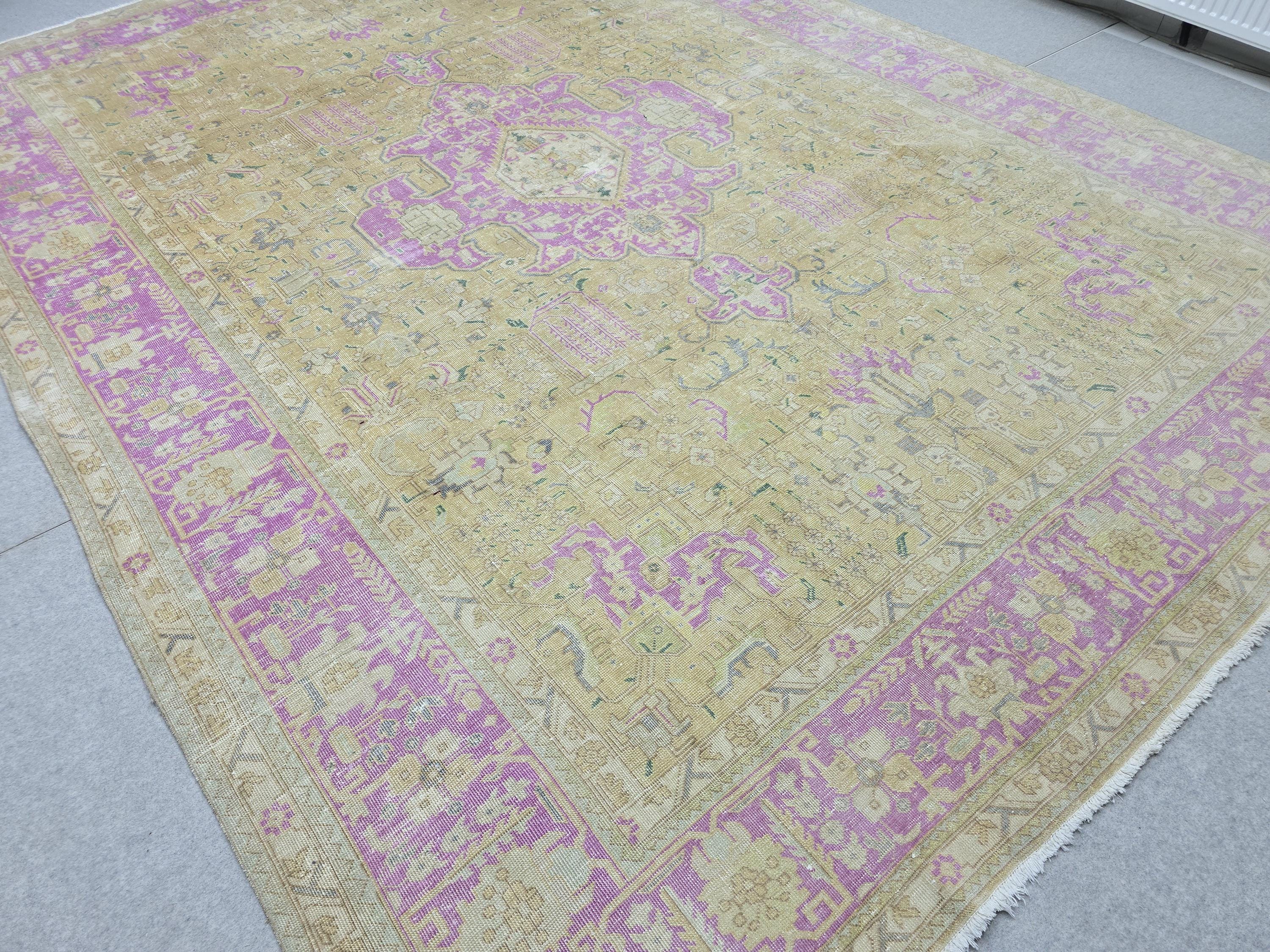Anatolian Rug 9x13 · Vintage Gold & Magenta Medallion Wool Carpet · Hand Knotted Anatolian Area Rug · 288x393 cm  Cozy Decor