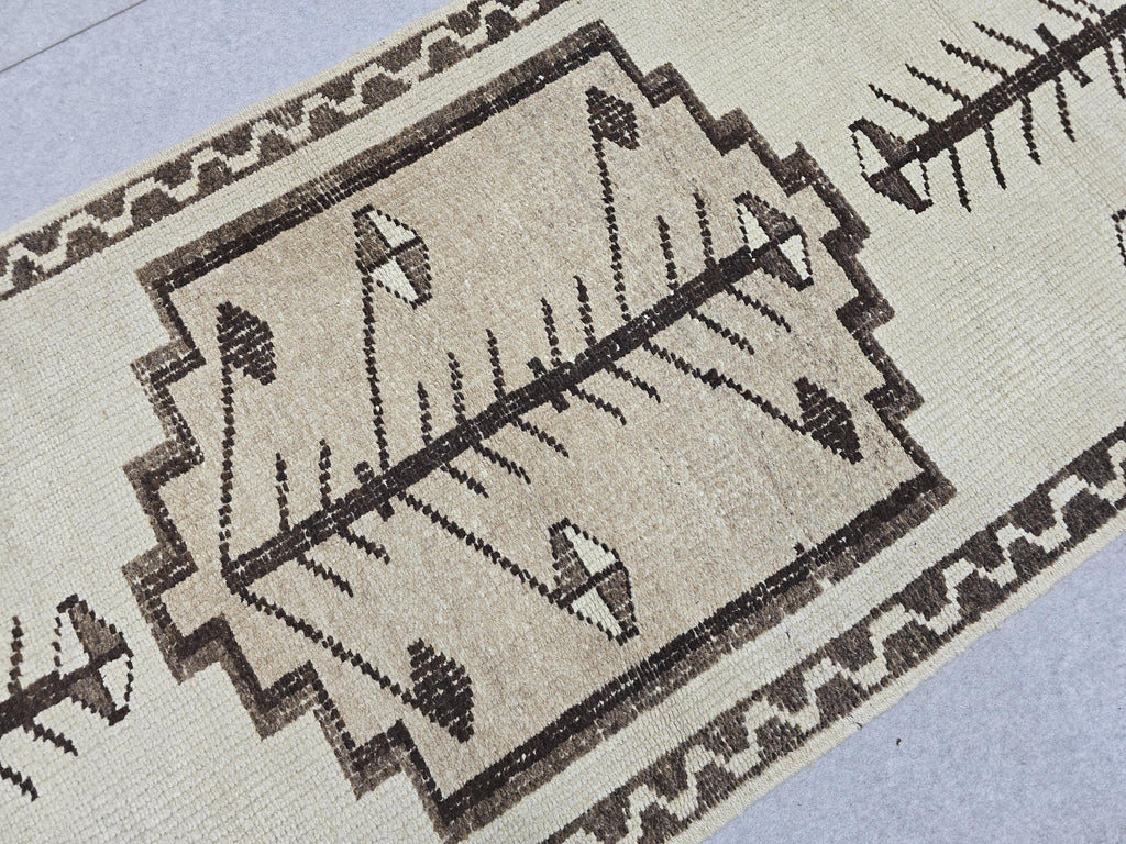 Vintage Runner Rug 3x11, Narrow Herki Hallway Runner, Tribal Beige Brown Wool Rug, Farmhouse Staircase Carpet