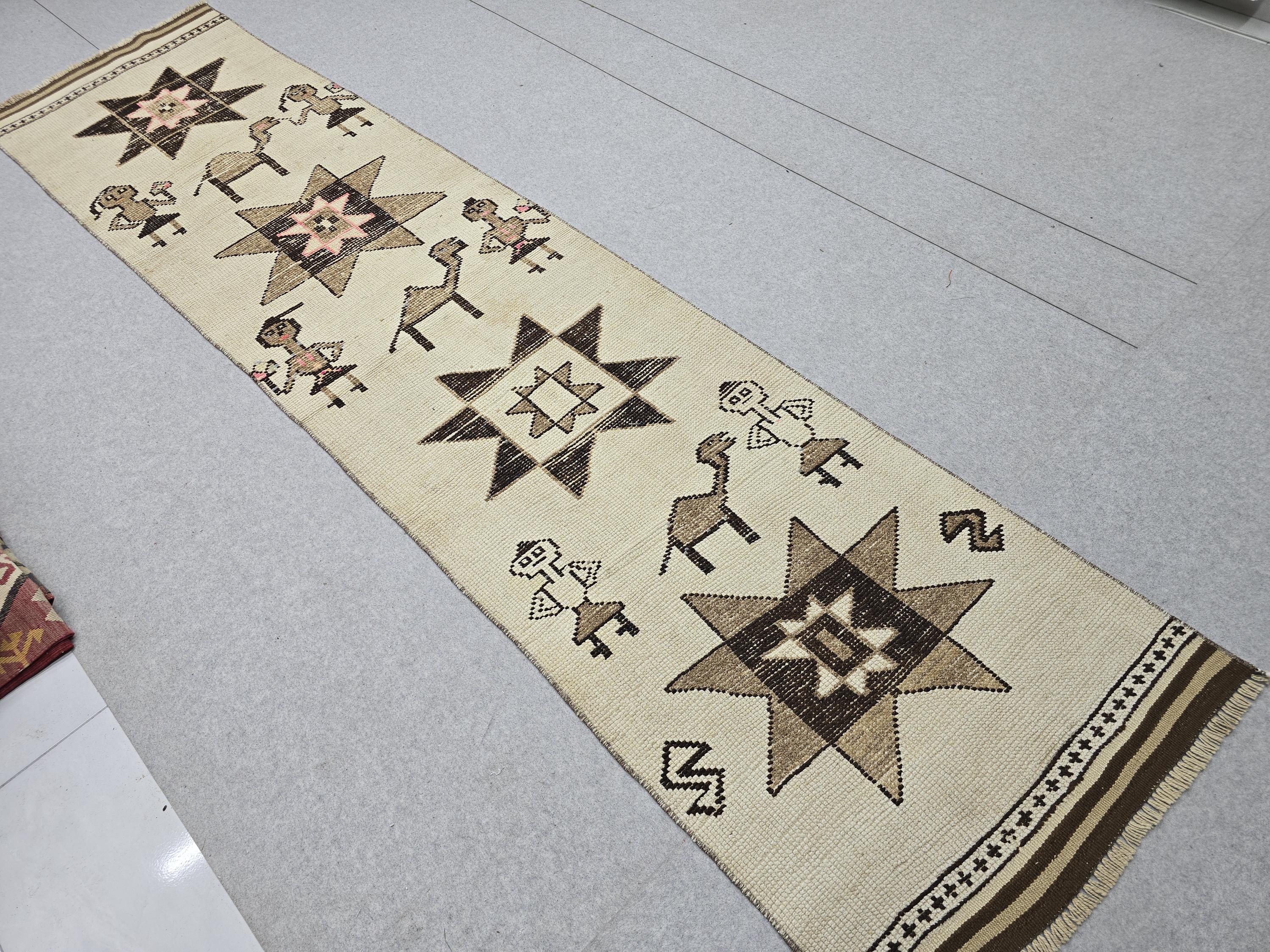 3x13 Vintage Runner Rug, Ivory Cream Diamond Tribal Hallway Carpet, Neutral Geometric Wool Long Runner, Boho Scandinavian Decor Animal Rug
